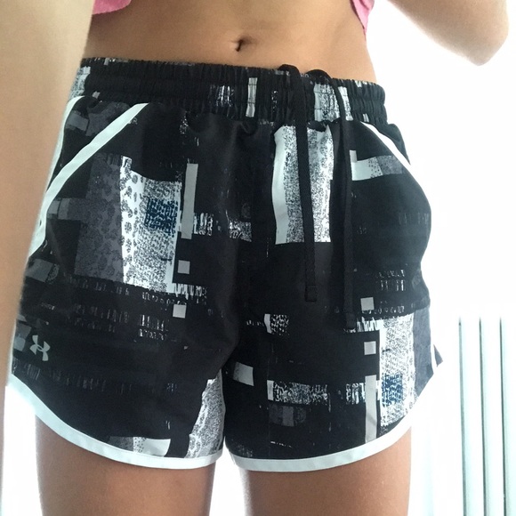 !BUNDLE! 2 shorts for the price of one! - Picture 3 of 4